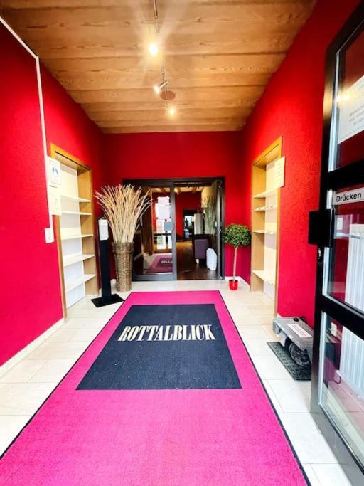 Fewo 20 - Appartement Im Rottalblick - Youngmodern Wohnen Mit Bademantelgang Zur Therme, Tv, Balkon Und Persoenlichem Gaesteempfang Von Astarte Estate Bad Griesbach  Dış mekan fotoğraf