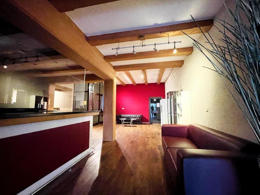 Fewo 20 - Appartement Im Rottalblick - Youngmodern Wohnen Mit Bademantelgang Zur Therme, Tv, Balkon Und Persoenlichem Gaesteempfang Von Astarte Estate Bad Griesbach  Dış mekan fotoğraf